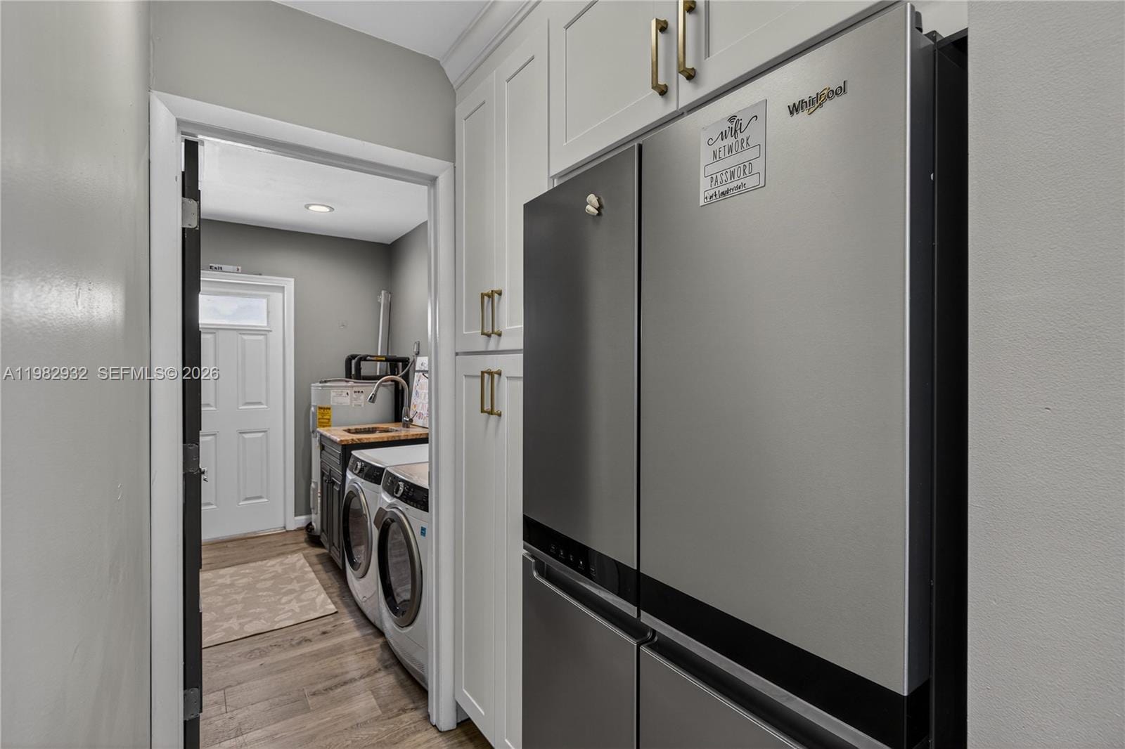 Building Photo - 2161 NE 62nd St