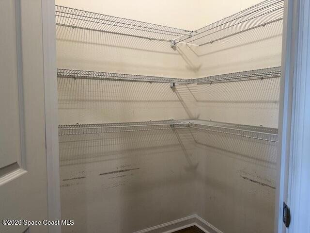 Building Photo - 323 Moray Dr