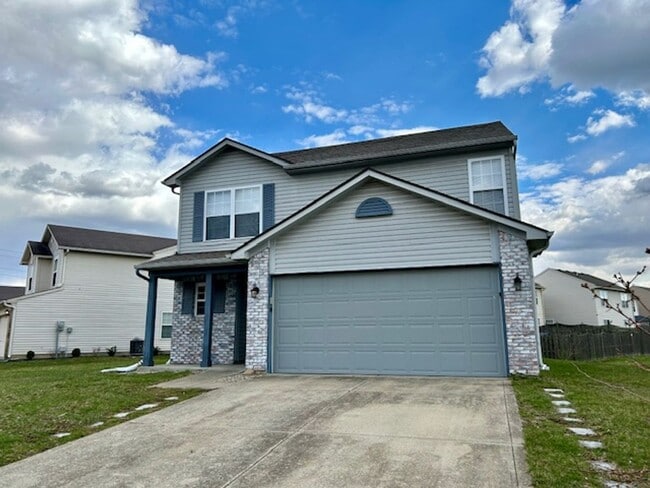 Building Photo - Wonderful 4 Bedroom 2.5 Bathroom Two Story Home in Lawrence!
