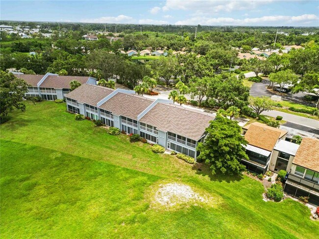 Building Photo - 880 Bird Bay Dr W