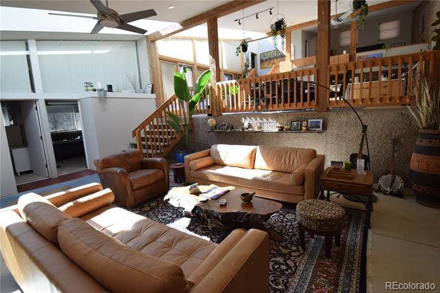 Building Photo - 259 Spruce St