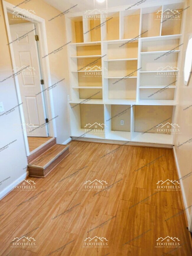 Building Photo - 107 A Cypress Run