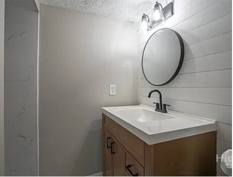 Building Photo - 4419 New Kings Bridge Rd