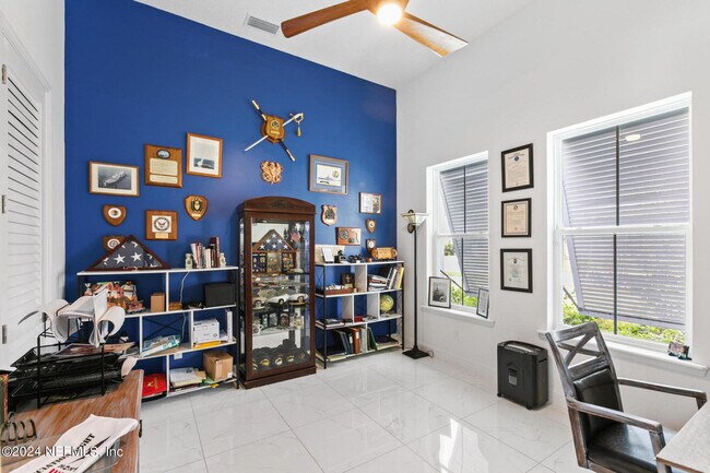 Building Photo - 452 Quail Vista Dr
