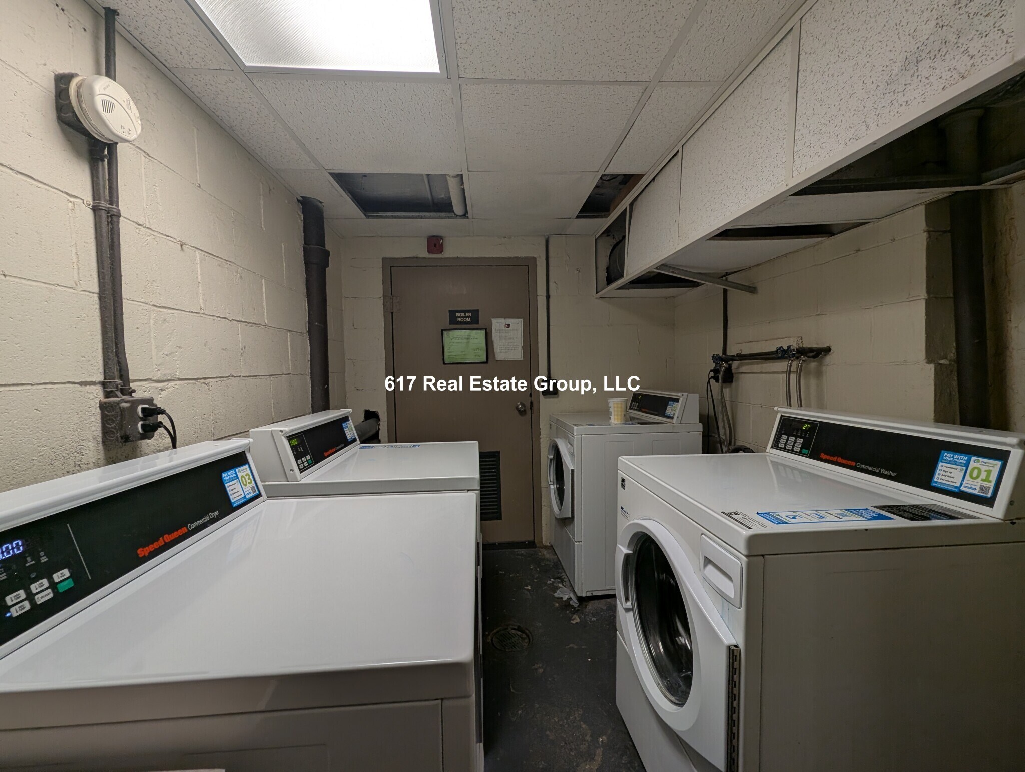 Building Photo - 122 Dustin St