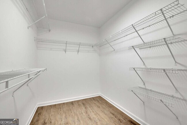 Building Photo - 13491 Spring View Dr