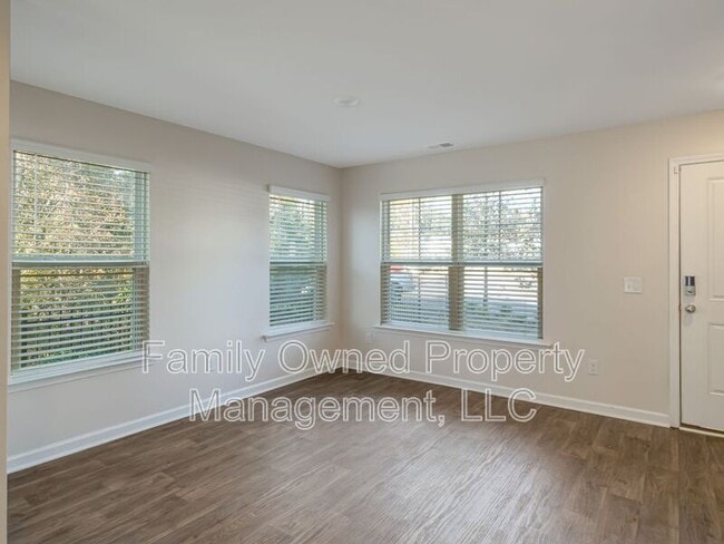 Building Photo - 193 Rosefield Ct