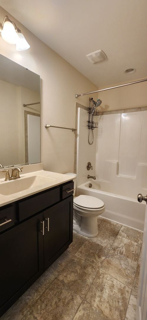 Building Photo - Great home in desirable neighborhood! Washer/Dryer Included!