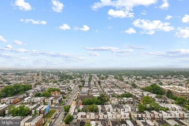 Building Photo - 1254 S Peach St