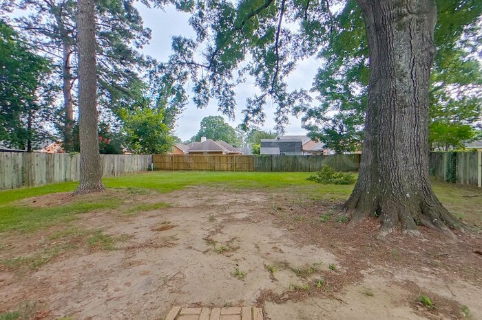 Building Photo - 4224 Beardsley Dr