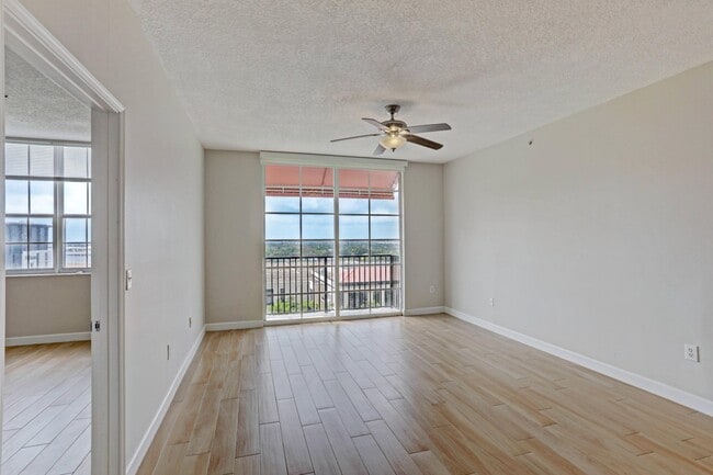 Building Photo - 651 Okeechobee Blvd