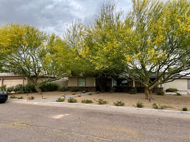 Building Photo - 2913 N 47th St