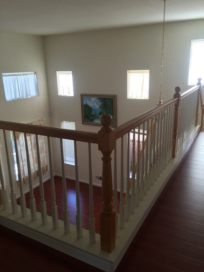 Building Photo - 2340 Pacifica Ct