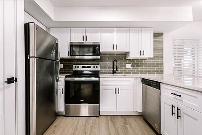 Interior Photo - Papago Gardens