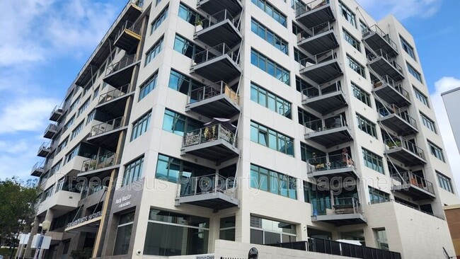 Building Photo - 1551 Fourth Ave