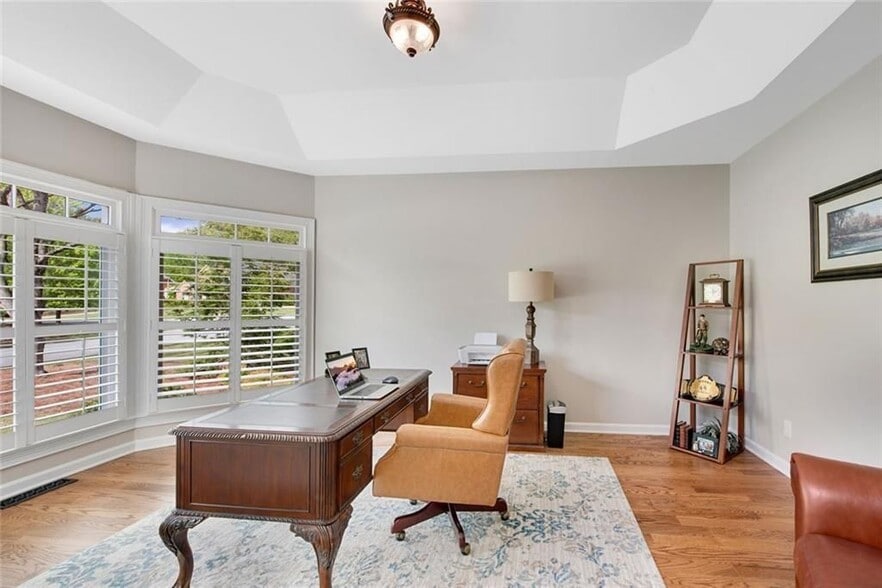 Building Photo - 6070 Poplar Spring Dr