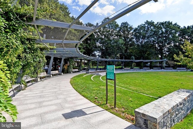 Building Photo - 73 G St SW