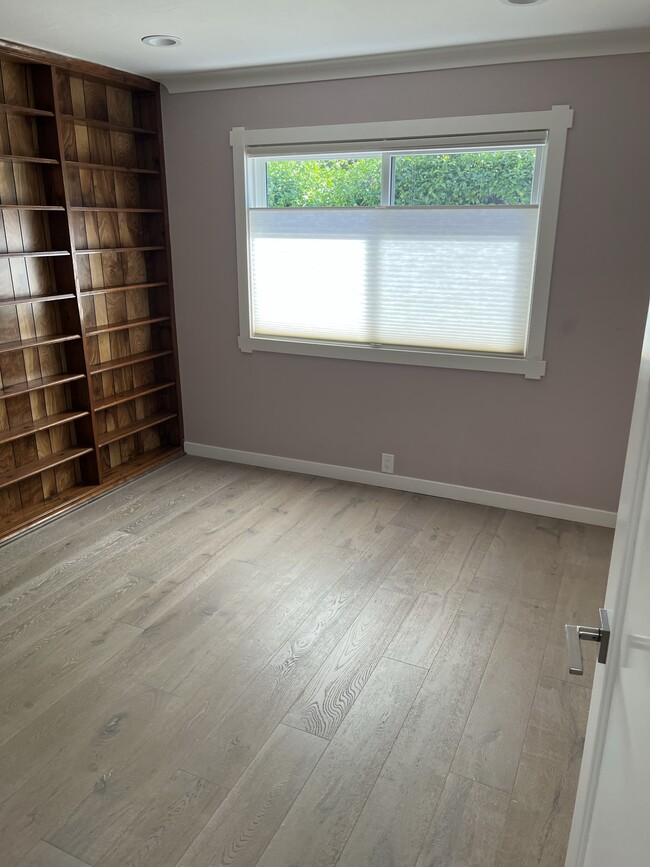 Building Photo - 4848 Pipit Ct