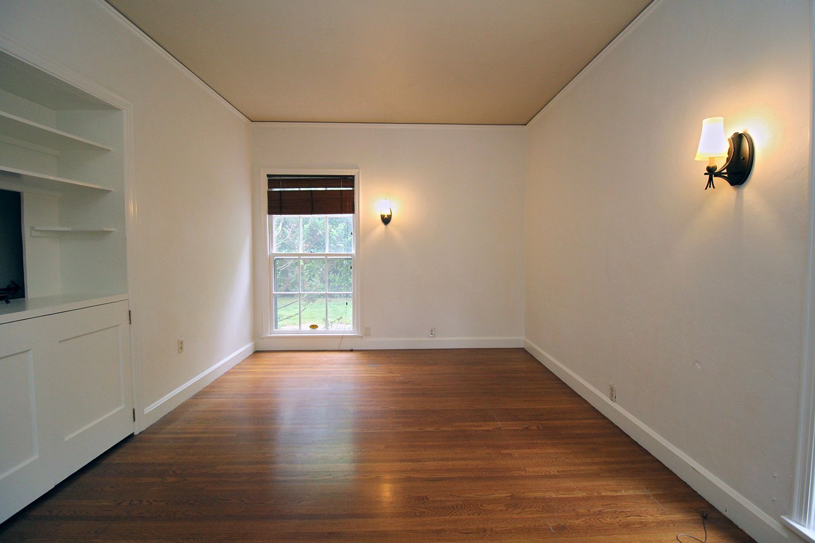 Building Photo - 2823 NE Tillamook St