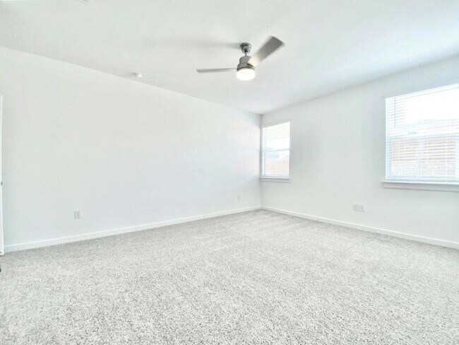 Building Photo - 7925 Linnie Ln