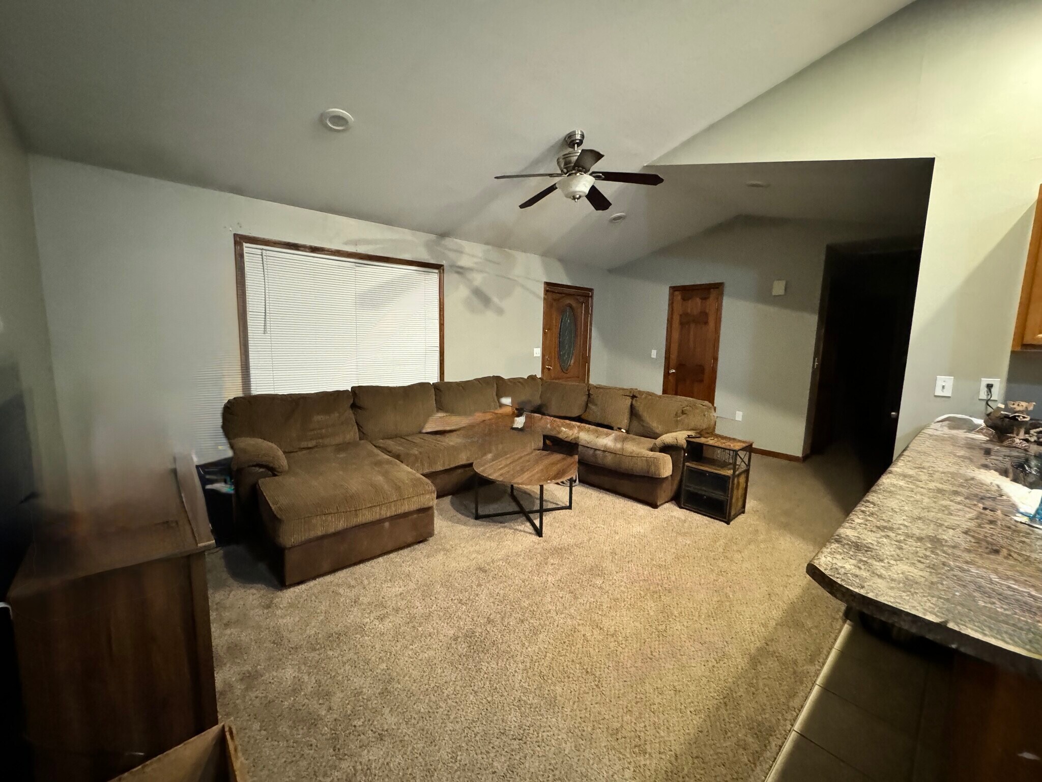 Building Photo - 22174 Vine St