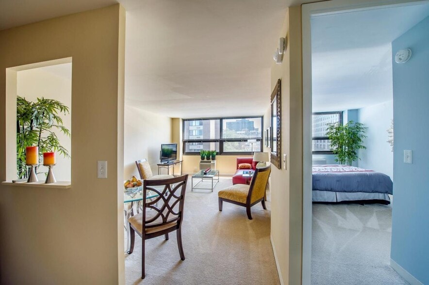 SheridanGunnison Apartments 4827 N Sheridan Rd Chicago IL 60640