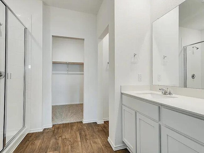 Building Photo - 12314 Silversmith Ln