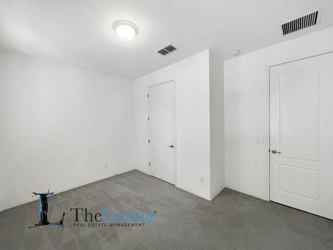 Building Photo - 14359 Shocklach Dr