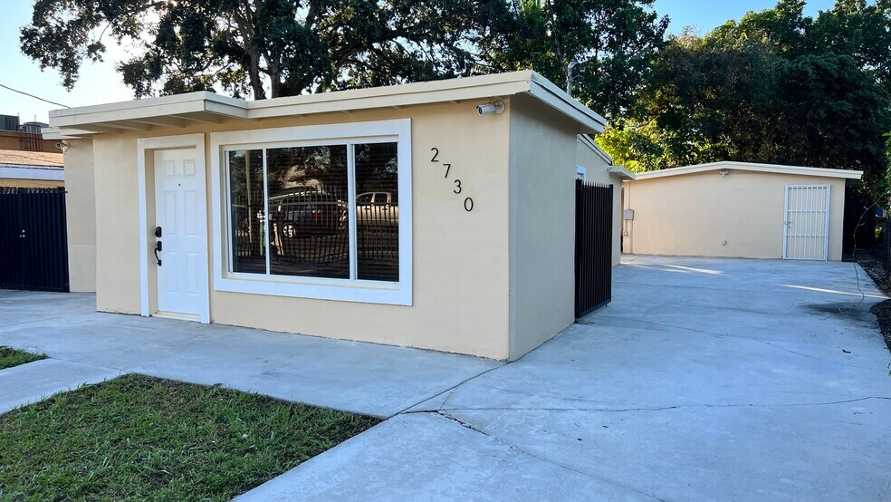 Building Photo - 2730 NW 170th St