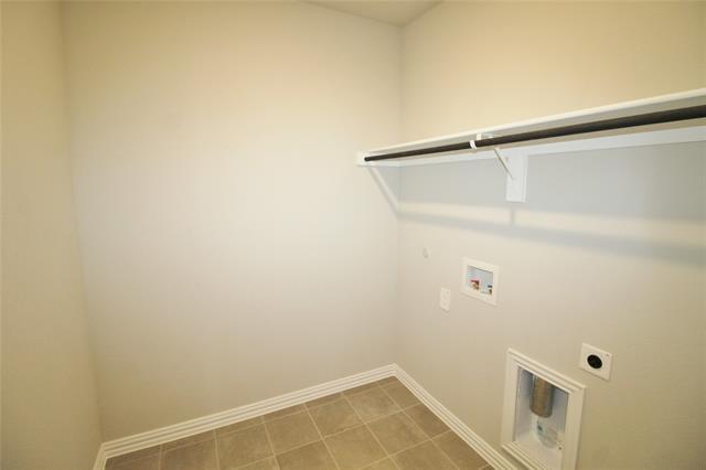 Building Photo - 4208 Mountain Crk Dr