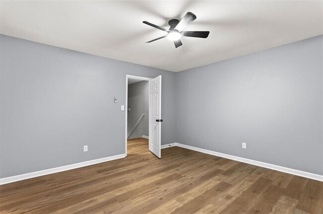 Building Photo - 1777 Twin Brooks Dr SE