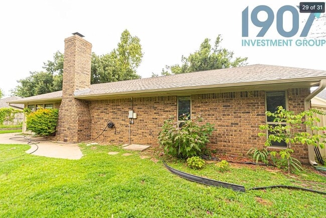 Building Photo - 4405 Manchester Ct