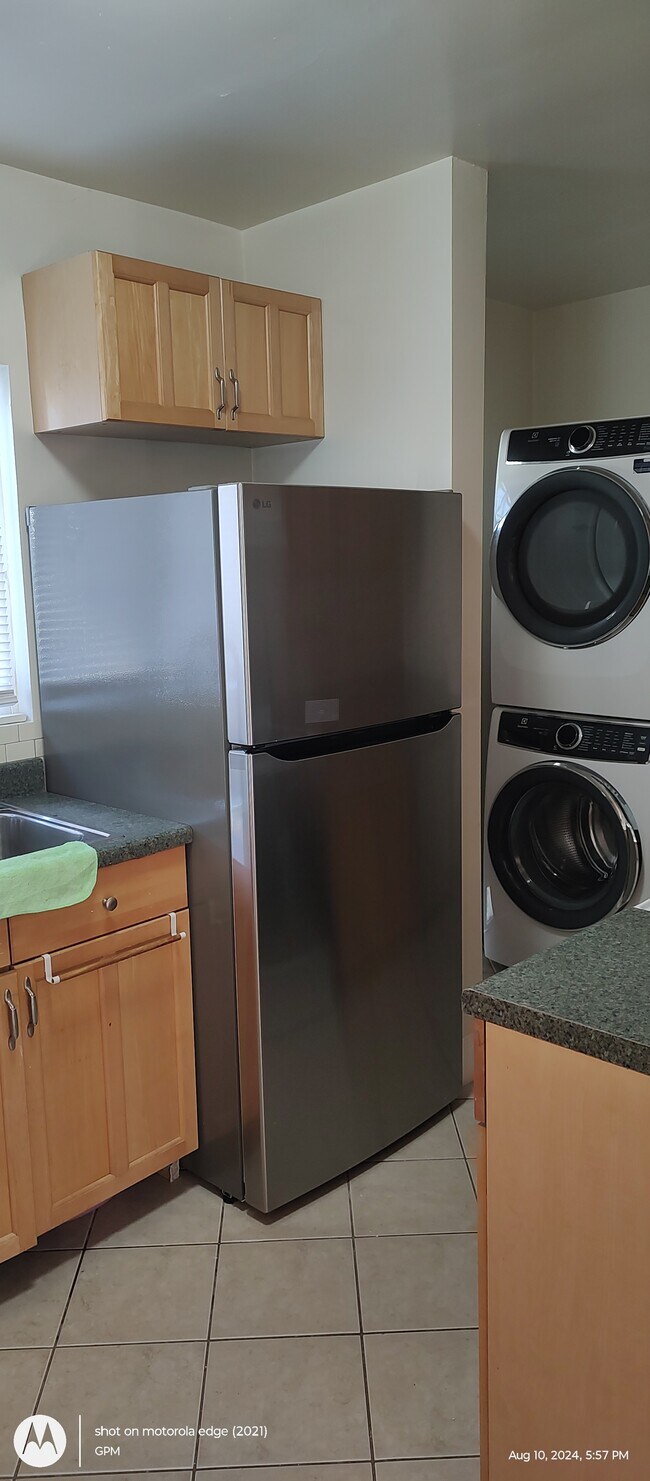 Building Photo - 4219 Madison Ave