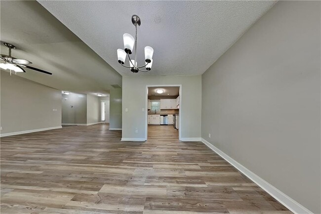 Building Photo - 300 Whisper Way NE
