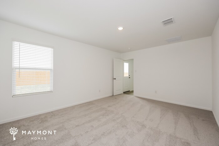 Building Photo - 3025 Tooley Dr