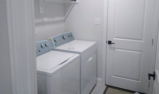 Building Photo - 2821 Woodland Ct