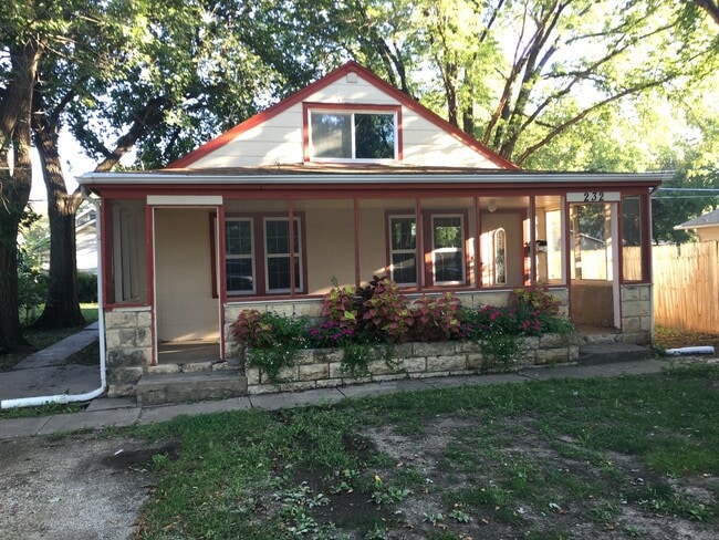 Primary Photo - WH-Main Duplex
