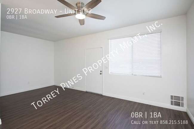 Building Photo - 2927 Broadway-Unit 102