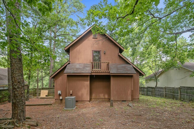 Building Photo - 324 Youngberry St