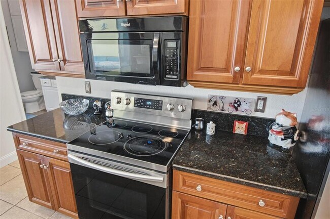 Building Photo - 118 Whispering Pine Dr