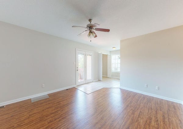 Building Photo - 1427 Lantana Ln NW