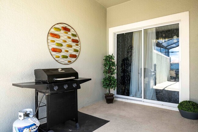 Building Photo - 3153 Pequod Pl