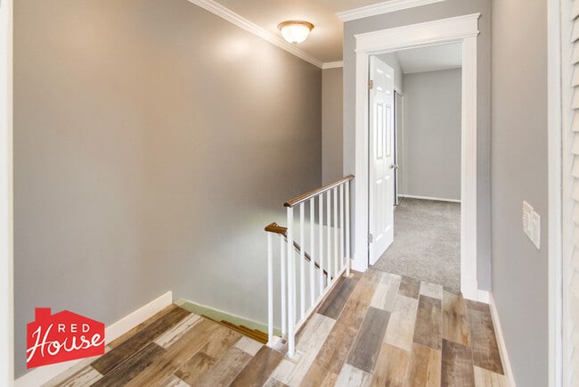 Building Photo - 3607 Caminito Carmel Landing
