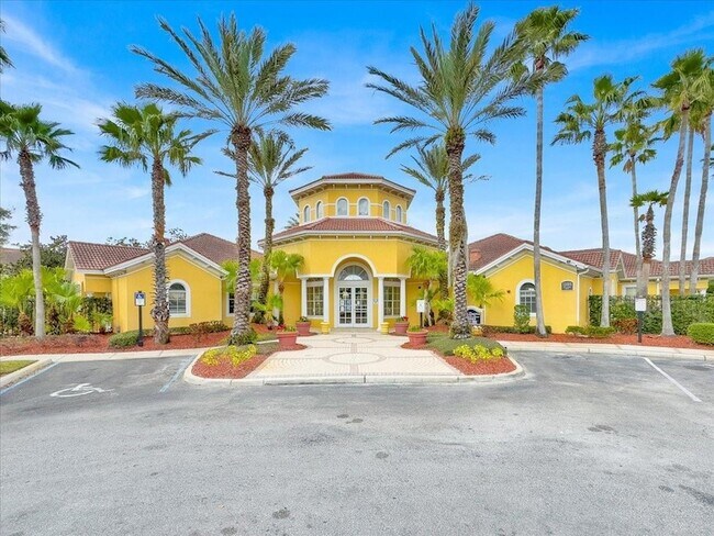 Building Photo - 12017 Villanova Dr