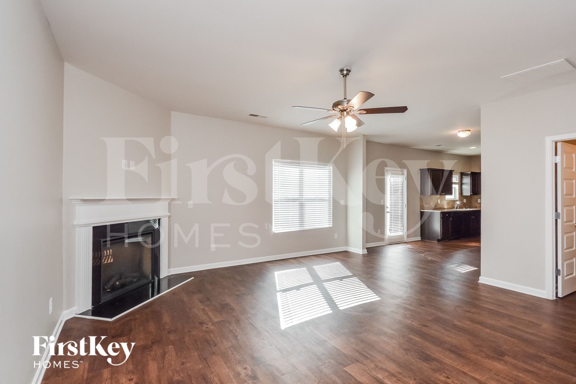 Building Photo - 515 Oak Terrace Dr