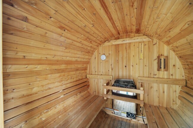 Building Photo - Modern, Tiny Home Retreat with Bonus Studio, Pet Friendly- Becket, MA