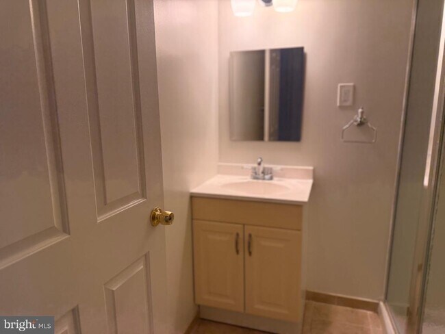 Building Photo - 607 Concerto Ln