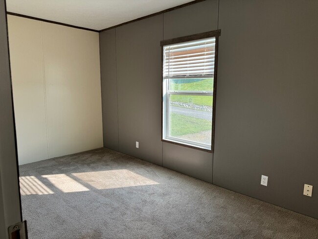 Building Photo - 815 Austin Way
