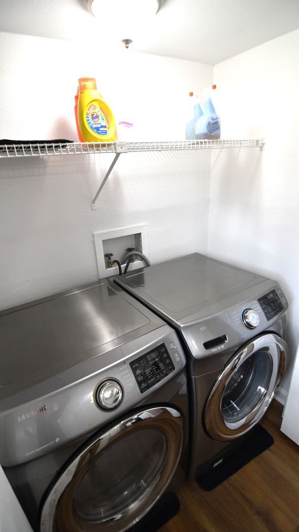 Building Photo - Housing Authority Vouchers Accepted !! Charming 2-bedroom, 2.5-bathroom home located in Baton Rouge