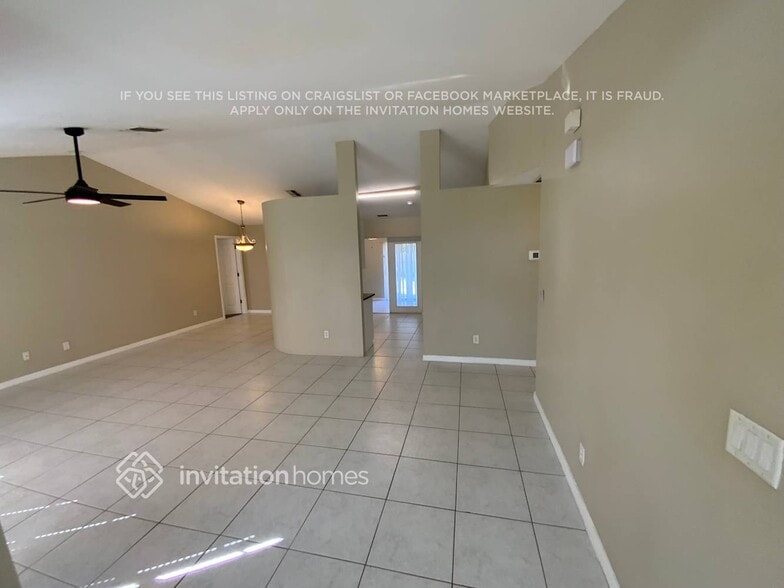 Building Photo - 1201 SW 29th Terrace